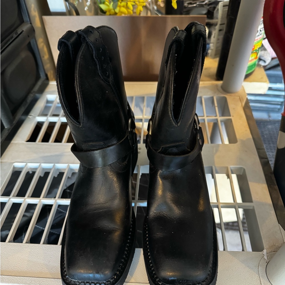 Wore once Justin boots